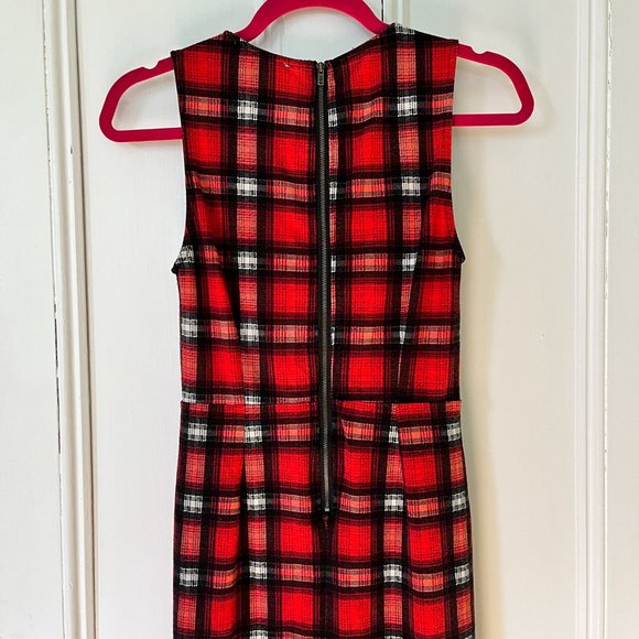 red plaid sleeveless midi dress - Picture 10 of 12